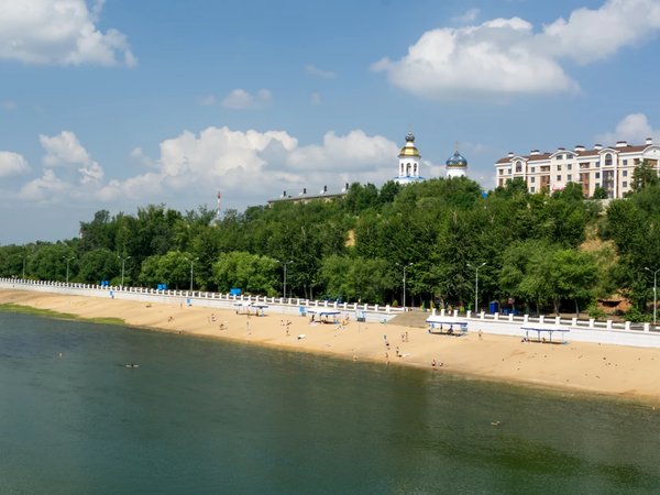 Прогулка по набережной реки Урал — между Европой и Азией - фото 3
