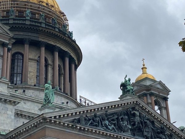 Романтический Петербург — на автомобиле с панорамной крышей - фото 2