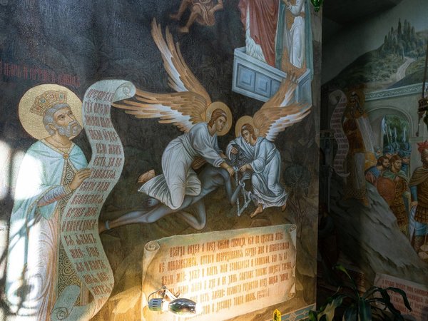 «От Богородицы райский уголок»: экскурсия по Сретенскому монастырю с посещением духовной академии - фото 3