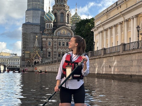 От Летнего сада до Казанского собора — на сапборде