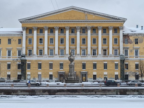 О чём говорят памятники Петербурга - фото 3