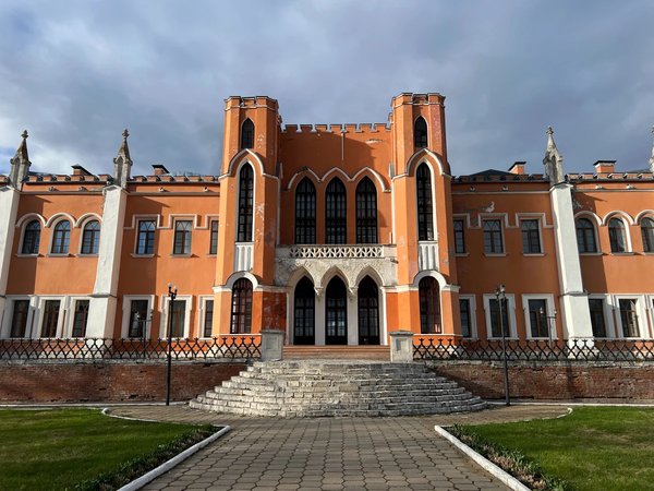 «Красная графиня»: квест по подмосковной усадьбе Марфино (без гида) - фото 1