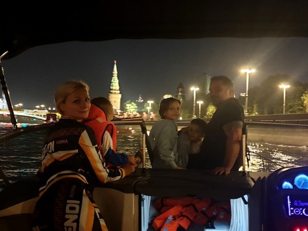 Прогулка на катере по историческому центру Москвы - фото 4