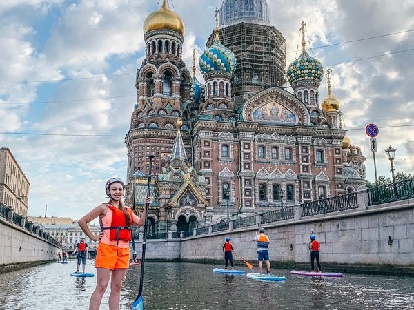 По каналам и Большой Неве на сапборде