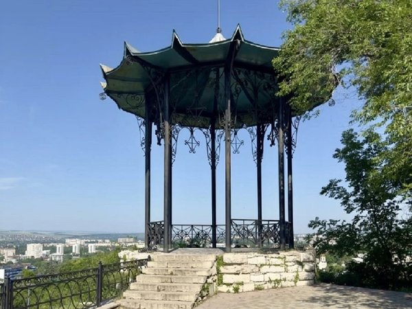 Обзорная экскурсия из Железноводска по Пятигорску, Кисловодску и Ессентукам - фото 2