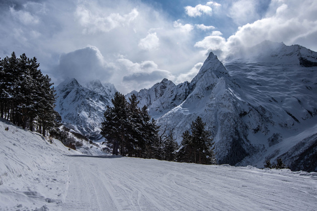 Фото - экскурсия: Отправляйся в Домбай: Погружение в горную атмосферу