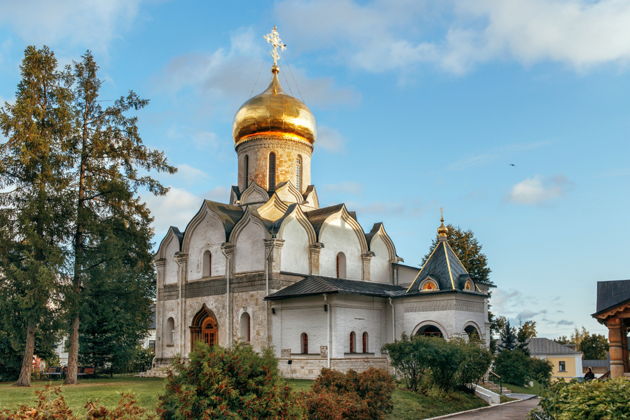 Звенигород и Саввино-Сторожевский монастырь с гидом-историком-2