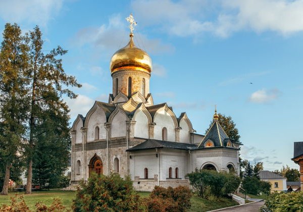 Звенигород и Саввино-Сторожевский монастырь с гидом-историком - фото 2
