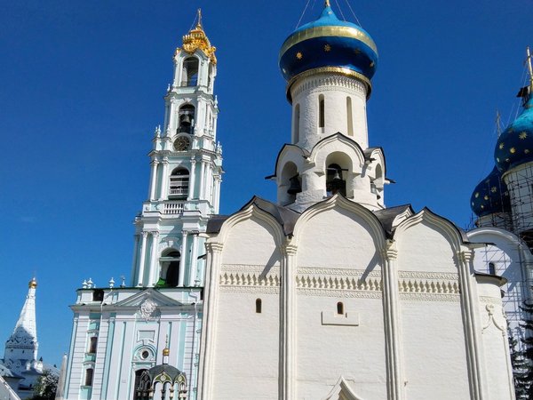 Архитектура и иконы Троице-Сергиевой Лавры и Сергиева Посада - фото 2