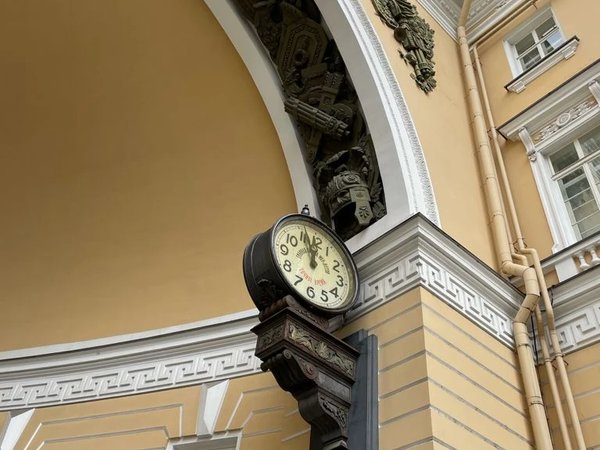 Дворцовая площадь для детей и их родителей - фото 3