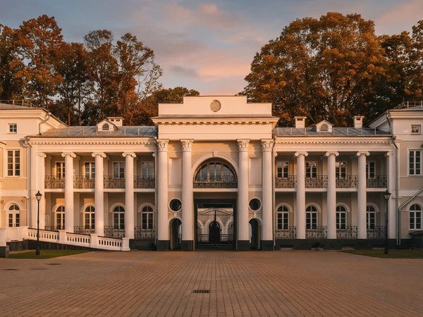 Трансфер из Минска — в усадьбу Булгаков в Жиличах