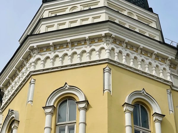 Астрахань: прогулка по Белому городу