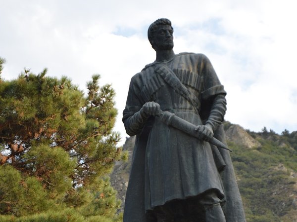 Из Тбилиси — в Мцхету, где прячутся тени прошлого - фото 4