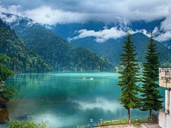 Три в одном: озеро Рица, Новый Афон и Гагры (с трансфером из Красной Поляны) - фото 1