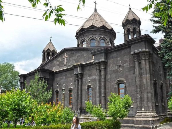 Яркий и колоритный Гюмри - фото 2
