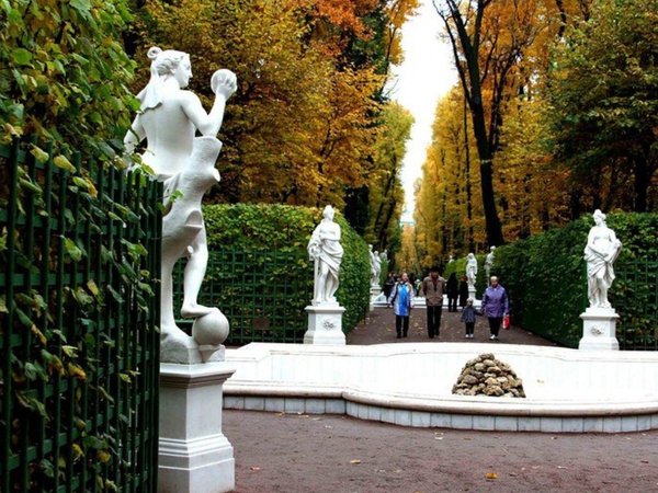 Семейная прогулка по Летнему саду с иммерсивным аудиогидом - фото 3