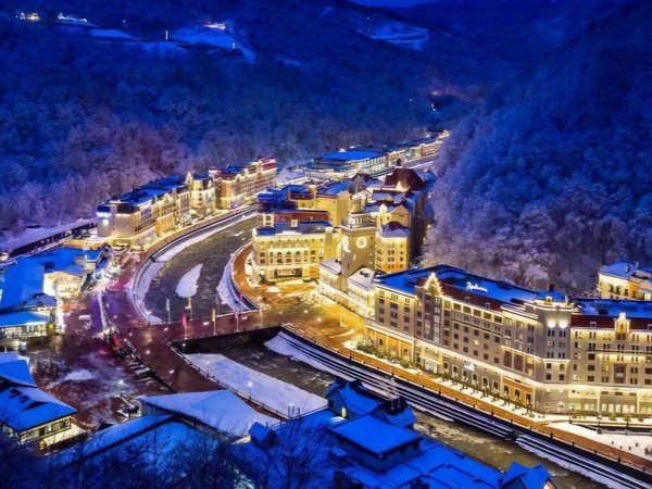 Пока часы 12 бьют: Новый год на курорте «Роза Хутор» - фото 4