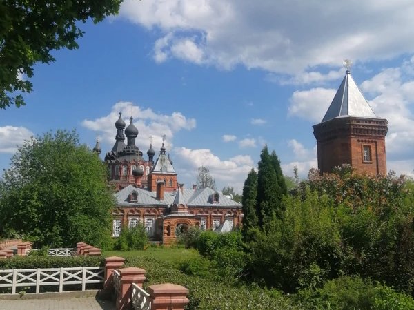 Оптина пустынь, Шамордино, Клыково: путешествие по святым местам из Калуги