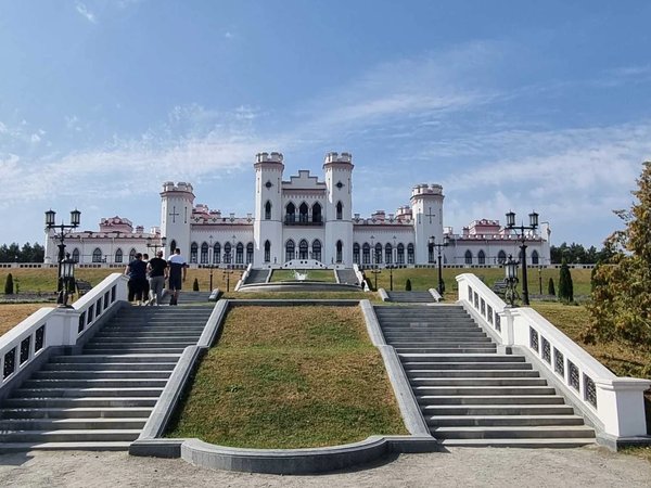 Трансфер из Минска в Коссово, Ружаны и Жировичский монастырь - фото 1