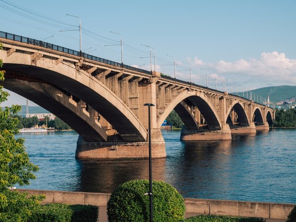 Мосты Красноярска и энергия Енисея - фото 2