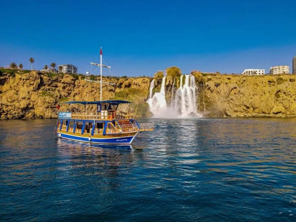 Прогулка на лодке к водопаду Дюден (всё включено)