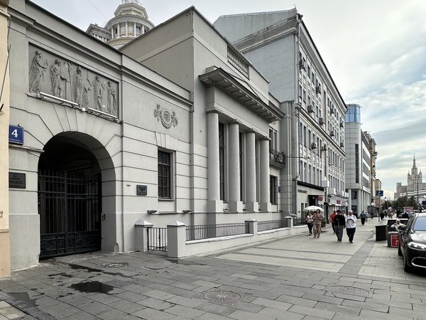Волшебные миры Фёдора Шехтеля — в центре Москвы - фото 4