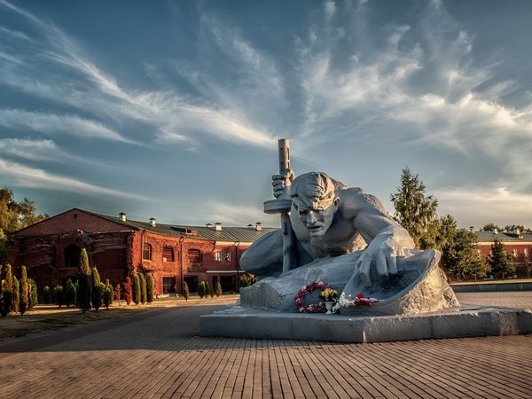 Знаковые места Беларуси только для вас: главные замки, Брестская крепость и Беловежская пуща - фото 3
