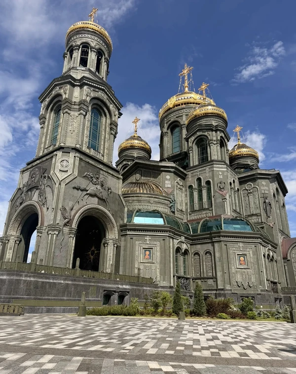 Индивидуальная автомобильная экскурсия в парк «Патриот» — из Одинцово