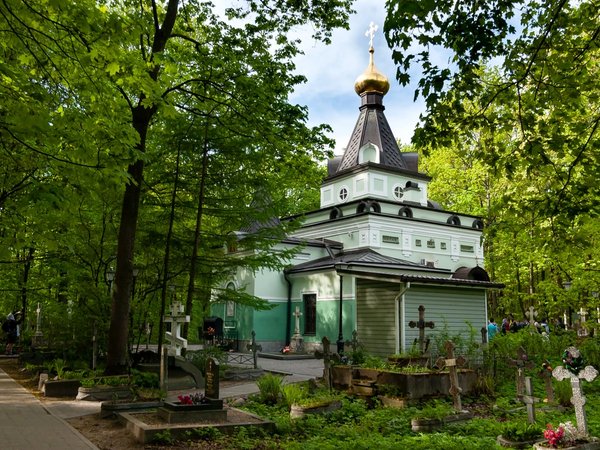 Групповая экскурсия «По святым местам Северной столицы» - фото 2