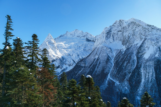 Фото - экскурсия: Путешествие из Ессентуков в Домбай: величественные горные пейзажи