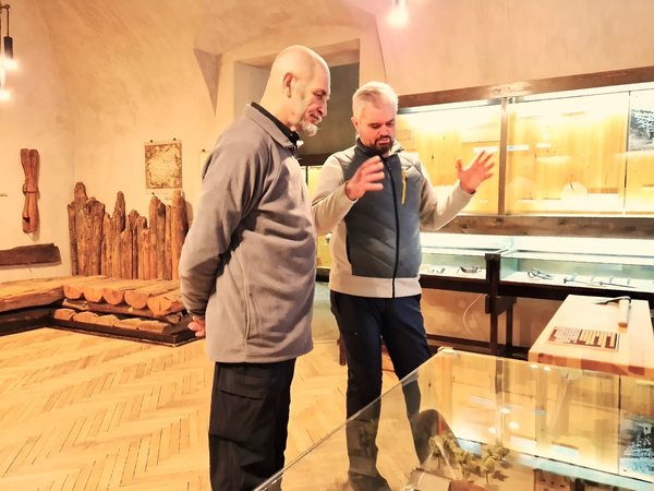 Из-под земли достали: находки археологов в экспозиции Новгородского музея - фото 3