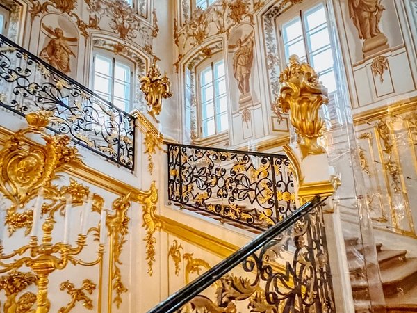 Петергоф: Большой дворец и парк «Александрия» (билеты включены) - фото 3