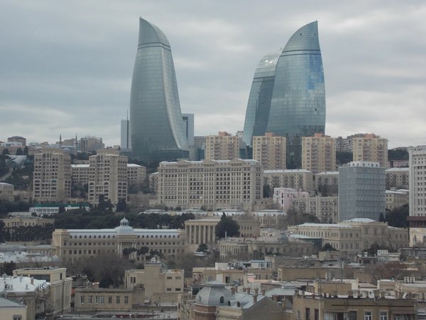 Все краски Баку: от старинных парков до «космической» архитектуры - фото 4