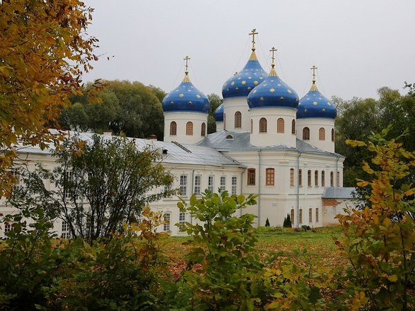 По следам истории Новгородской земли: на автобусе по Валдаю, Великому Новгороду и Старой Руссе - фото 4