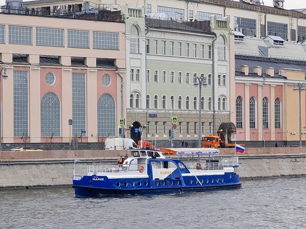 Флагманский маршрут на теплоходе «Флагман»: от причала «Киевский» до Китай-города - фото 4