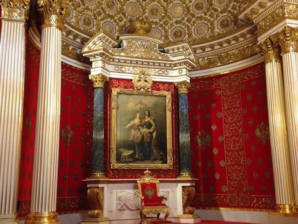 Семейная экскурсия по Эрмитажу «В гости к императорам» - фото 4