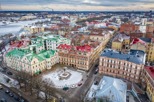 Фото - экскурсия: Отправляйтесь в Выборг на удобной машине с опытным гидом по местной истории