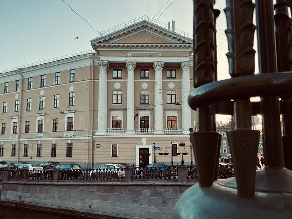 Путешествие в Коломну, или Петербург Гоголя и Достоевского - фото 3