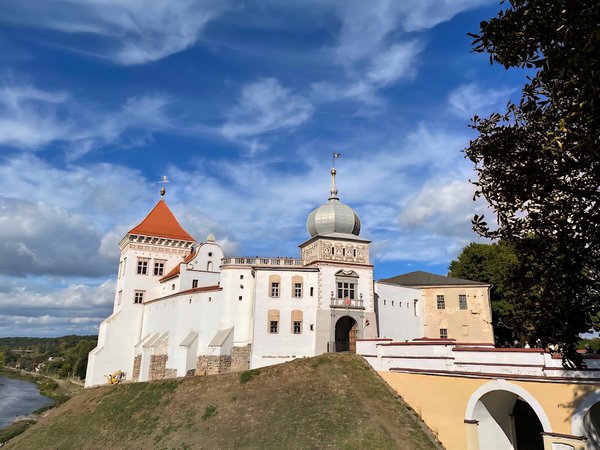Экскурсия по Гродно — из Минска, с заездом в Лиду