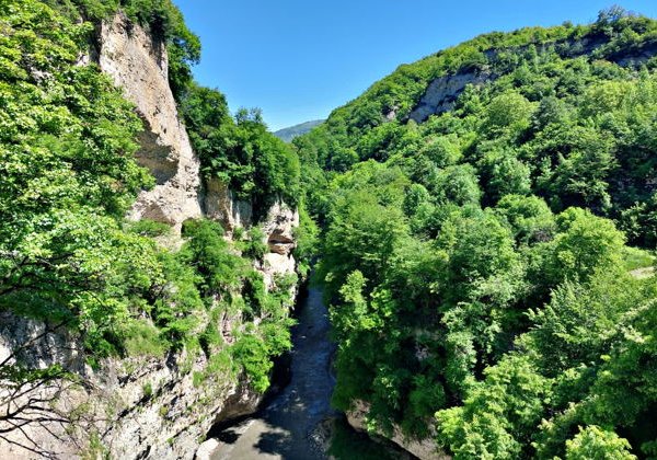 Что скрывают башни: некрополь Цой-Педе и музей Пхакоч - фото 2