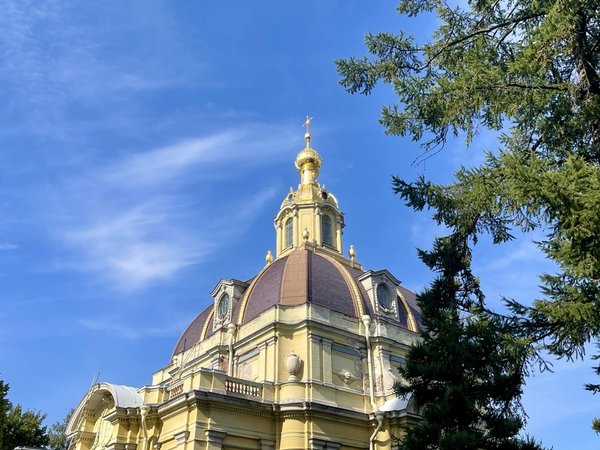 Петропавловская крепость: собор, тюрьма и старинные стены - фото 4