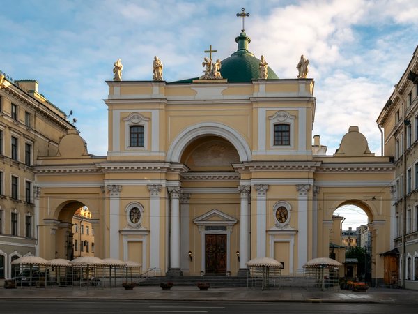 Нетривиальный Петербург: квест по крышам, дворам, мостам и паркам - фото 3