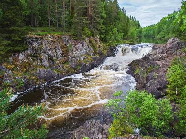 От Онеги до Ладоги в мини-группе: Петрозаводск, Валаам, «Рускеала» и «Марциальные Воды» - фото 2