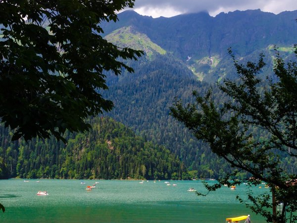 Экскурсия из Сочи в Абхазию: Гагра, Рица, Новый Афон - фото 1