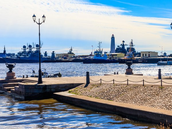 Морская держава Кронштадт — на авто - фото 1