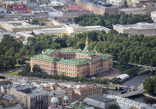 В Михайловский замок с аудиогидом - фото 2