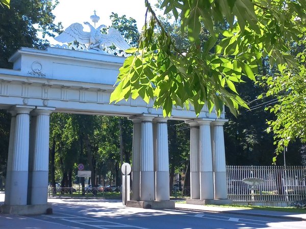 Мобильный квест «Дача в Павловске»