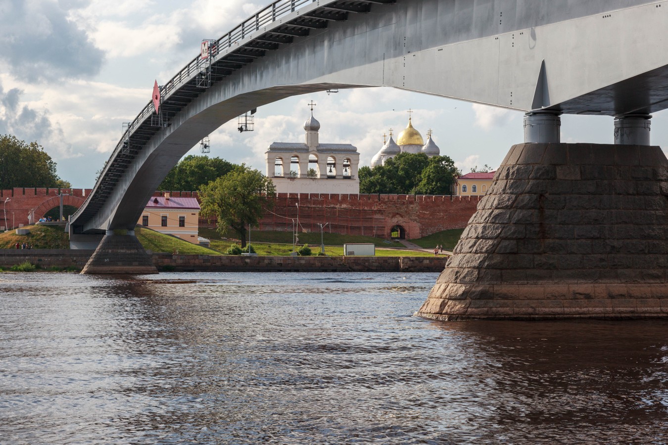 Ярославово дворище и Великий мост: археологическая прогулка + музей