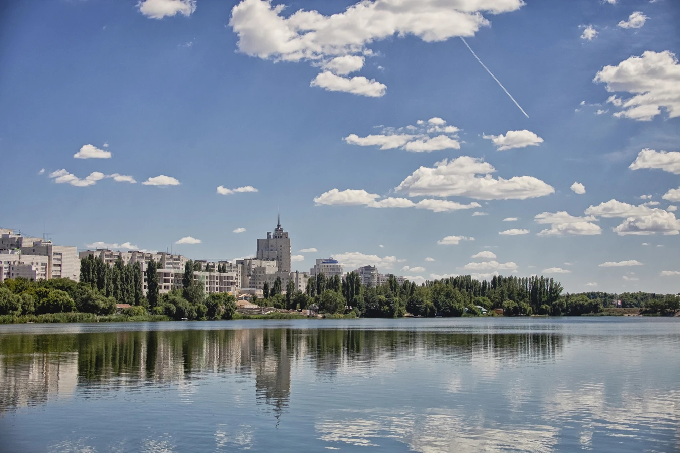 Гуляем по Воронежу — по суше и воде