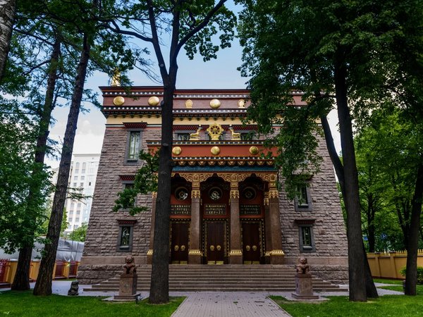 Буддийский дацан Гунзэчойнэй в Петербурге - фото 1
